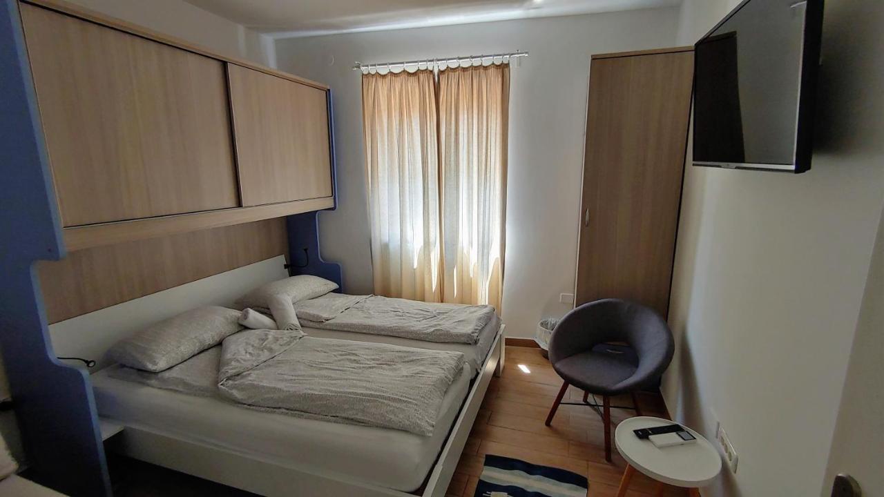 B&B Isola Izola Eksteriør bilde
